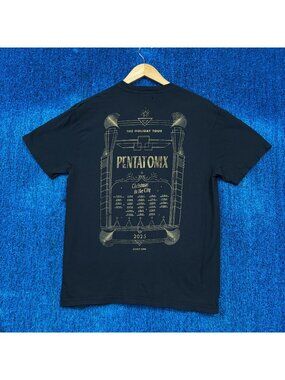 Pentatonix “Christmas in The City” Graphic T-Shirt Size M